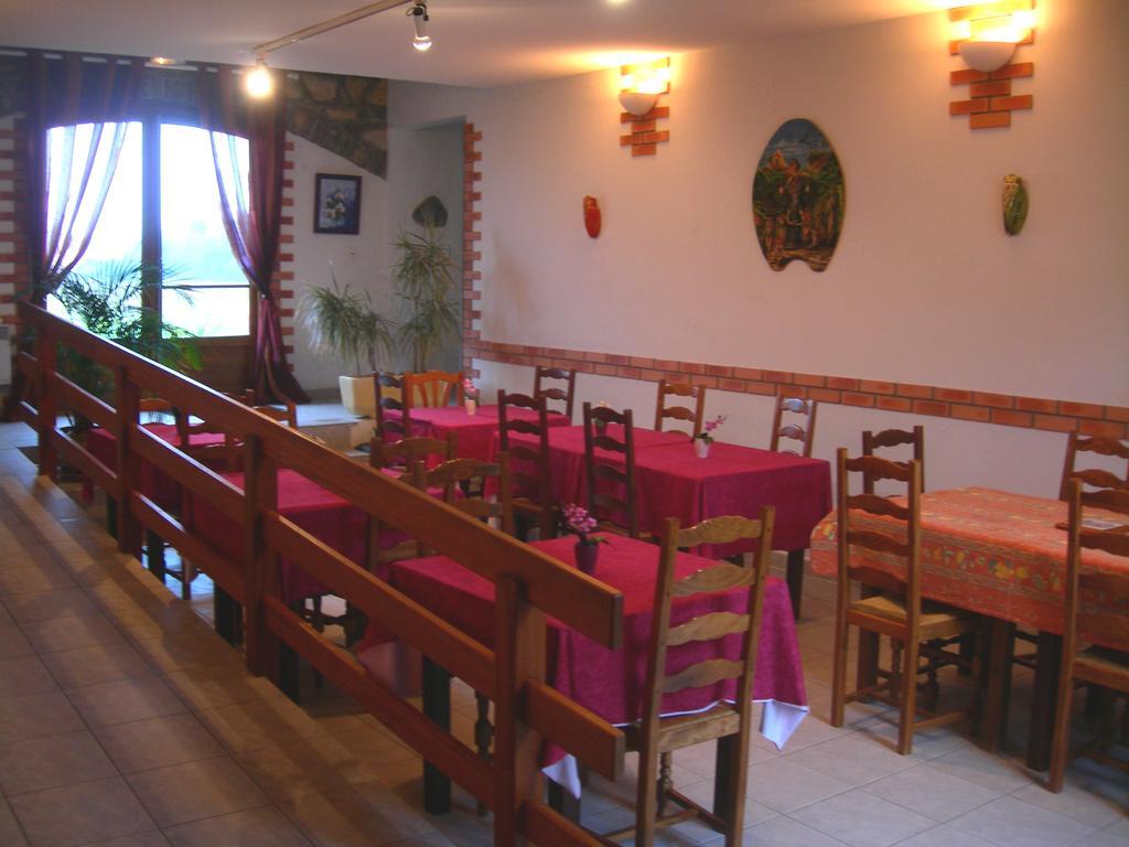 Hotel De La Madeleine Anduze Kültér fotó