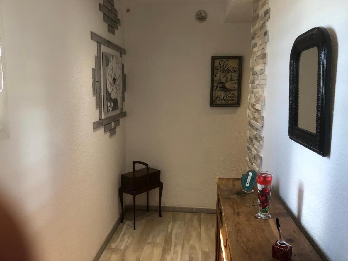 Hotel De La Madeleine Anduze Kültér fotó