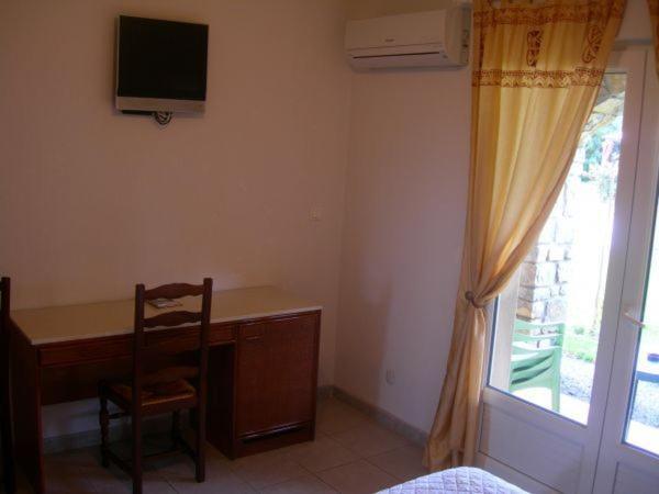 Hotel De La Madeleine Anduze Kültér fotó