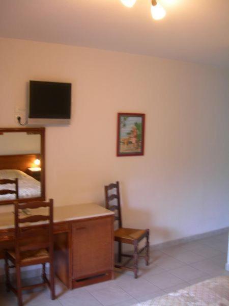 Hotel De La Madeleine Anduze Kültér fotó