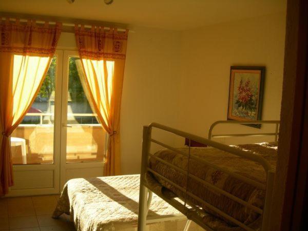 Hotel De La Madeleine Anduze Kültér fotó